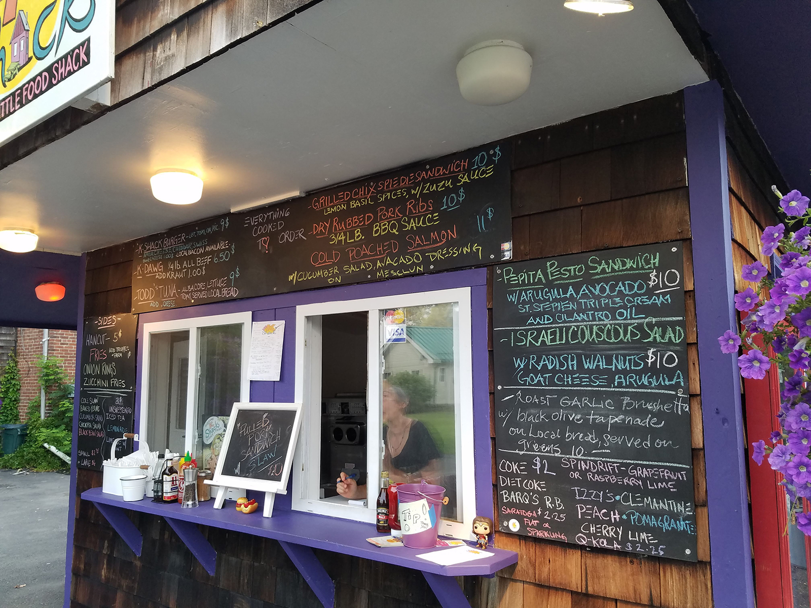 Ceiling - HD Wallpaper 