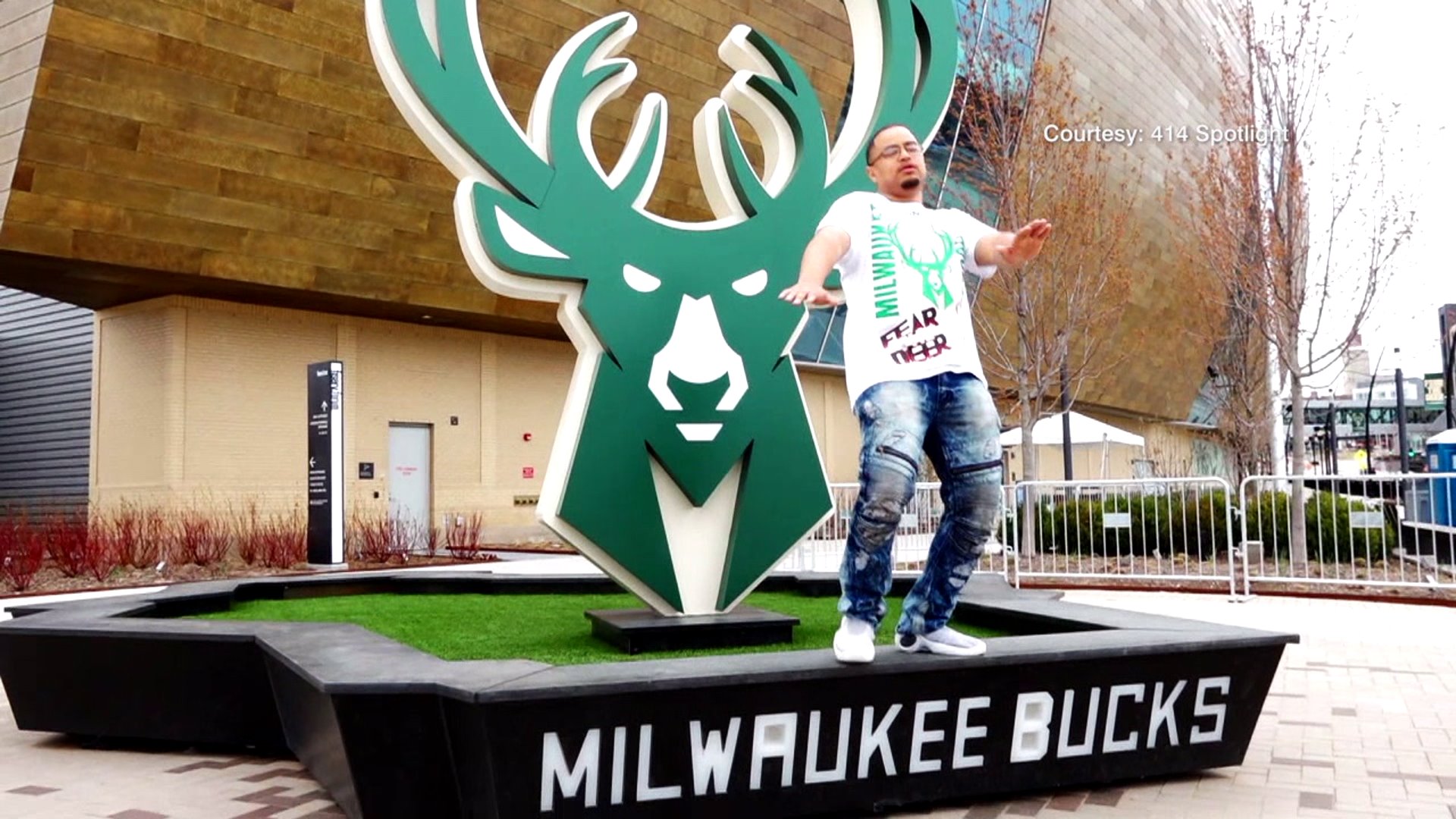 Milwaukee Bucks - HD Wallpaper 