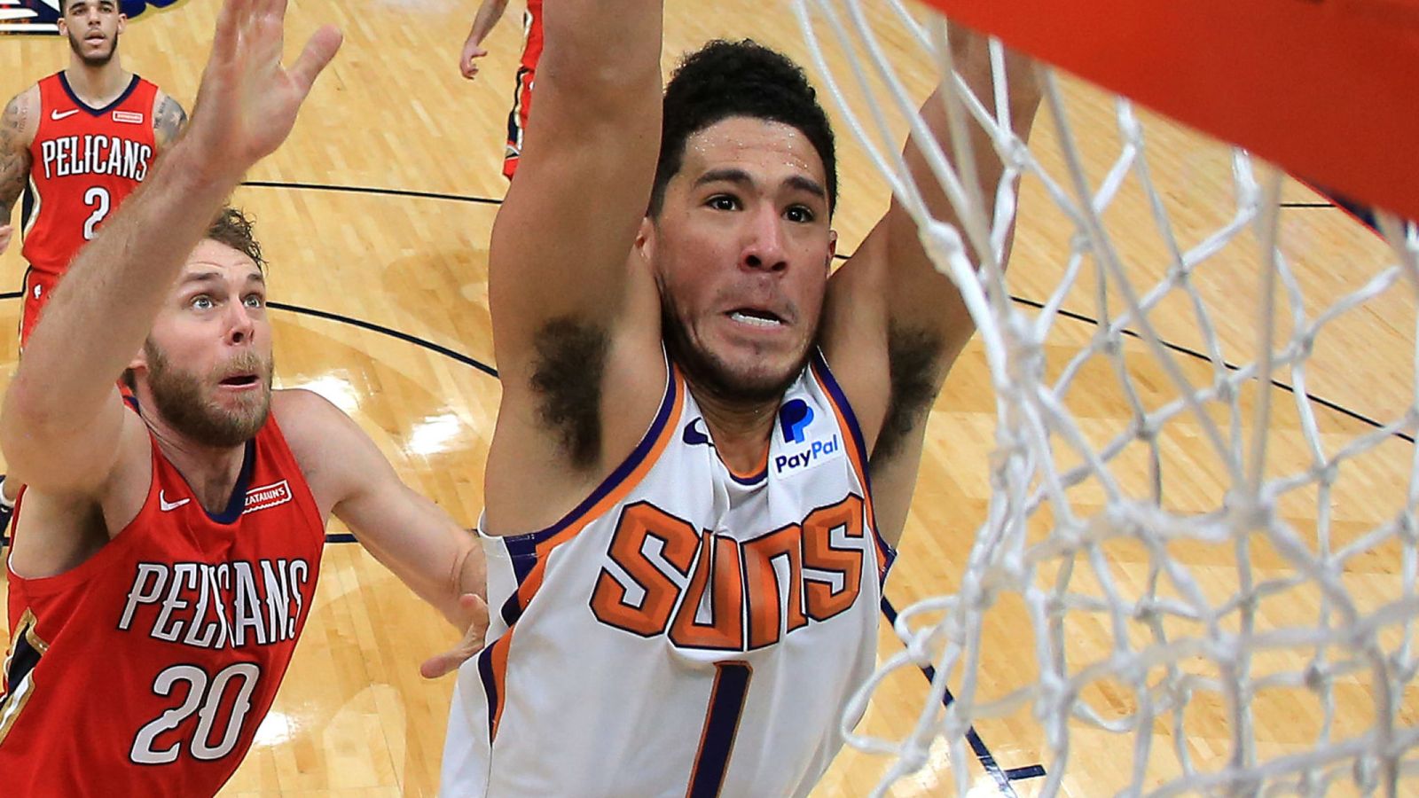 Devin Booker Dunks En Route To 44 Points In The Phoenix - HD Wallpaper 