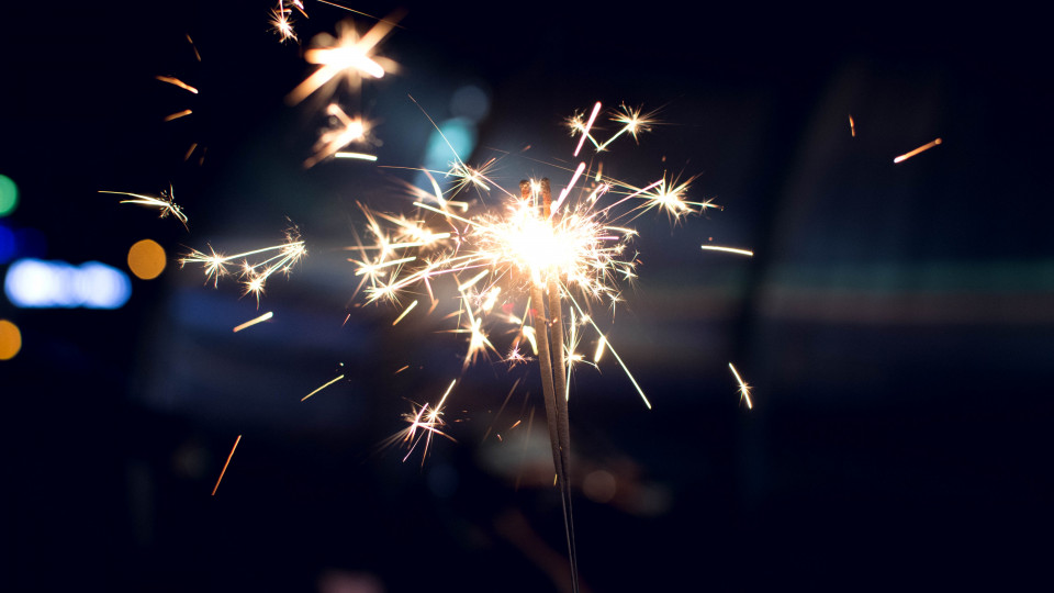 Wallpaper - Background Fireworks Hd Blur - HD Wallpaper 