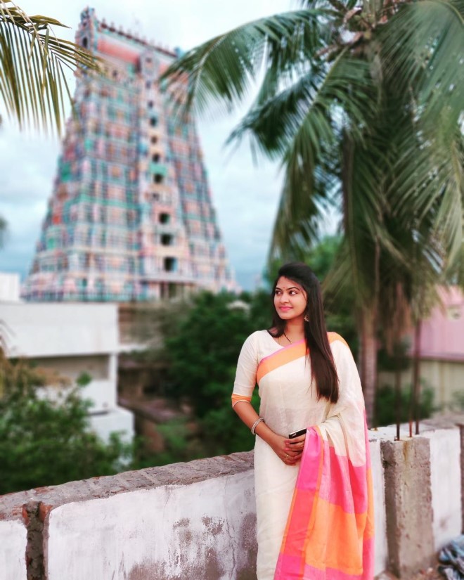 Rachitha Mahalakshmi Photos - Rachitha Mahalakshmi Images In Hd - HD Wallpaper 