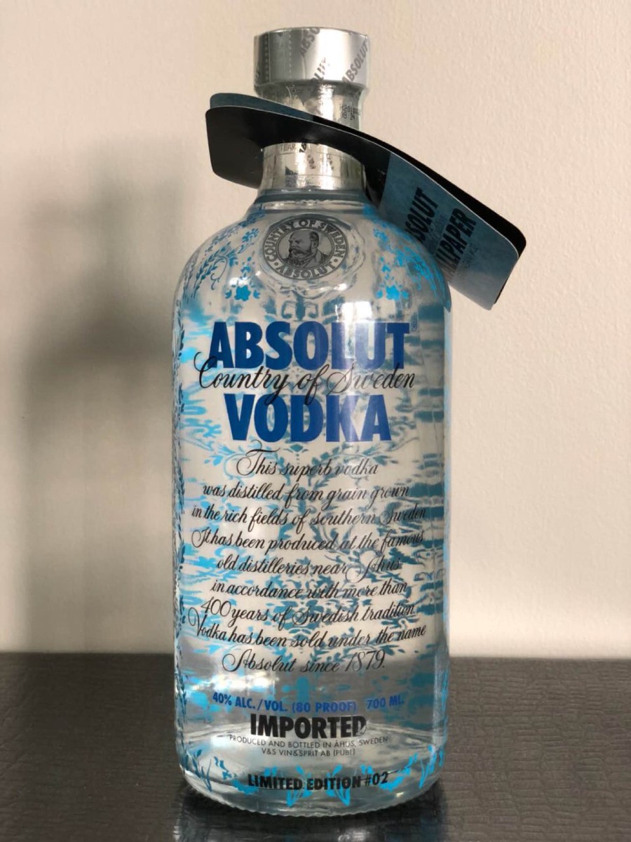 Glass Bottle - HD Wallpaper 