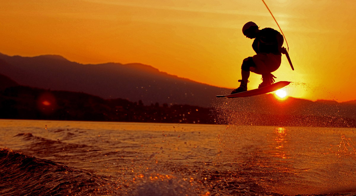 Sunset Wakeboarding - HD Wallpaper 