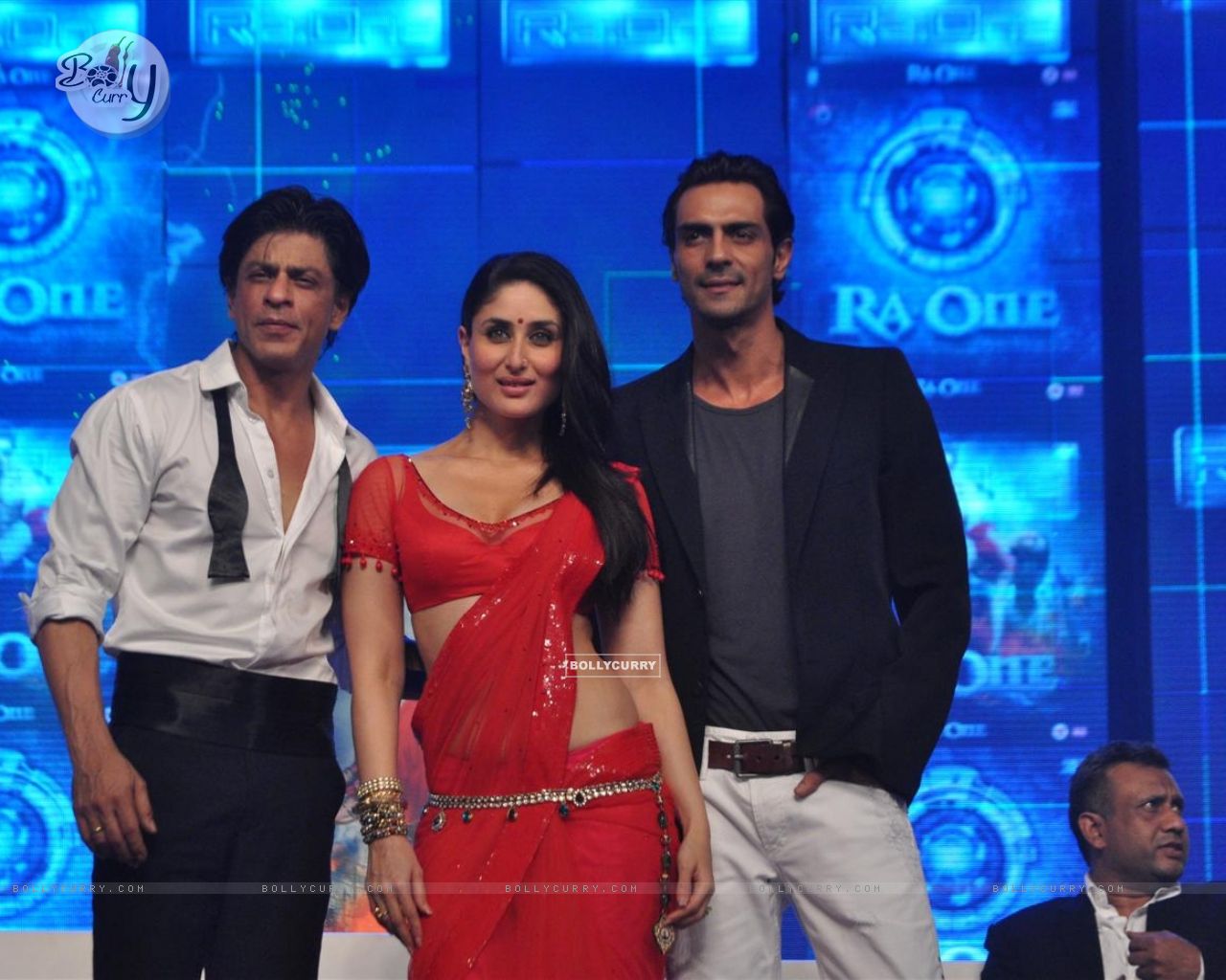 Shah Rukh, Arjun Rampal And Kareena On The Ra - Ra One - HD Wallpaper 