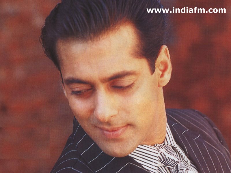 Salman Khan - Handsome Salman Khan 1998 - HD Wallpaper 