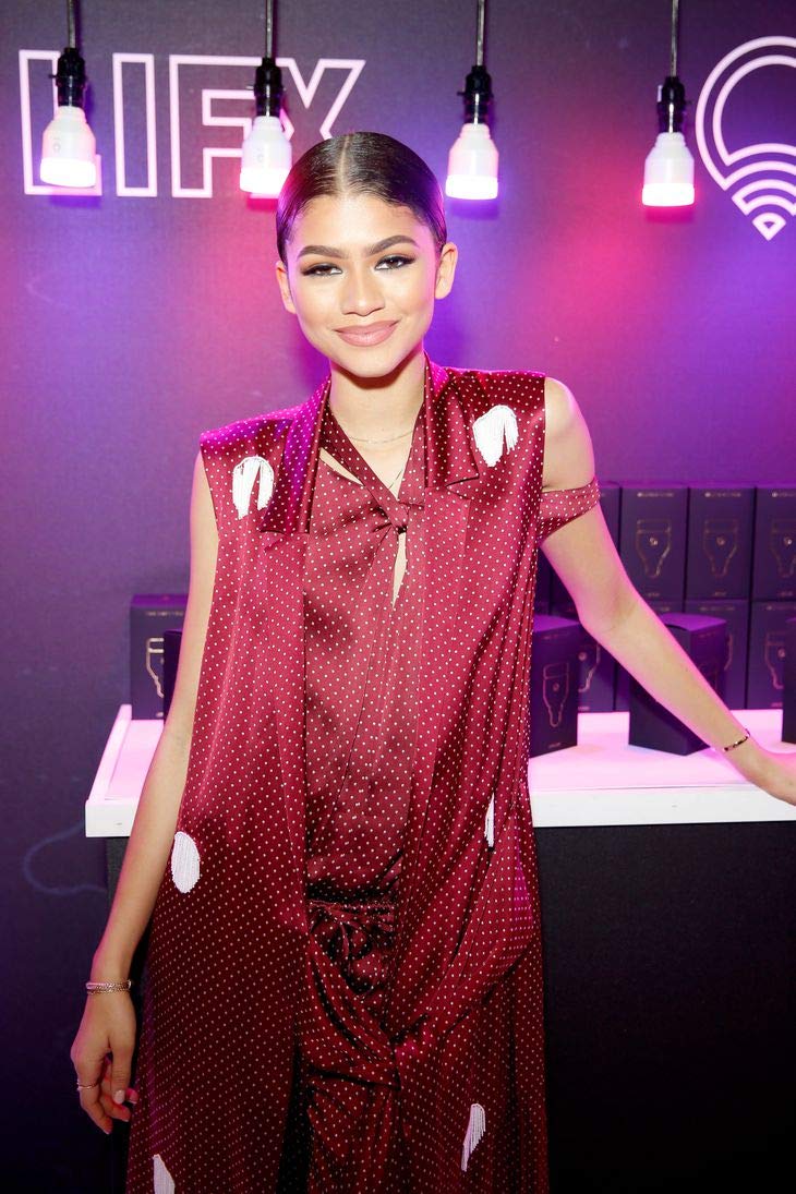 Klay Thompson And Zendaya - HD Wallpaper 