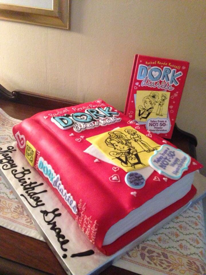 Dork Diaries Book Cake - HD Wallpaper 