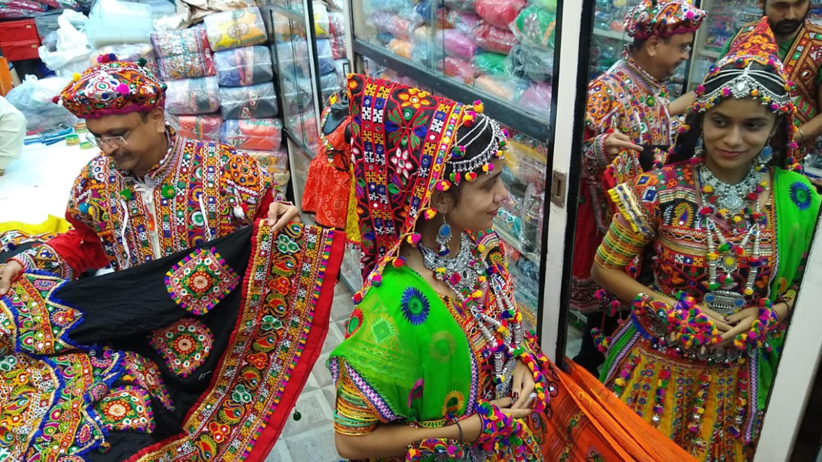 Traditional Garba Dress For Ladies - HD Wallpaper 