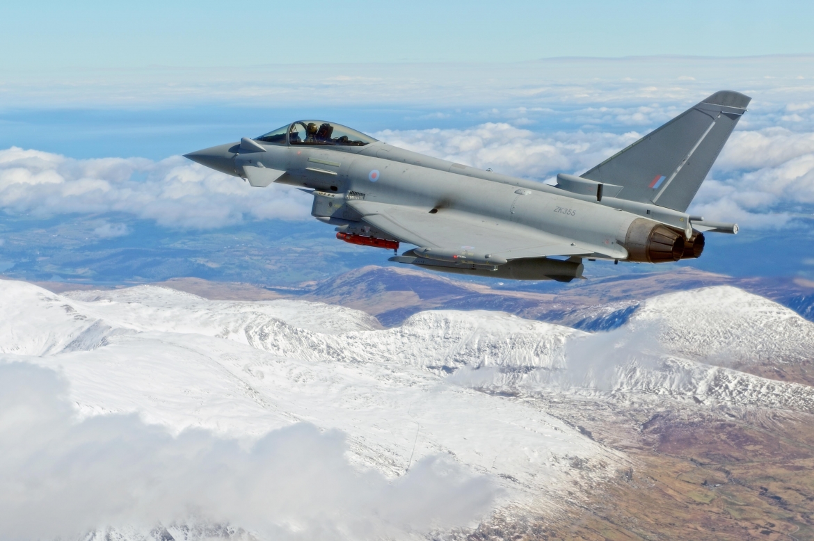 Hq Eurofighter Typhoon Wallpapers - HD Wallpaper 