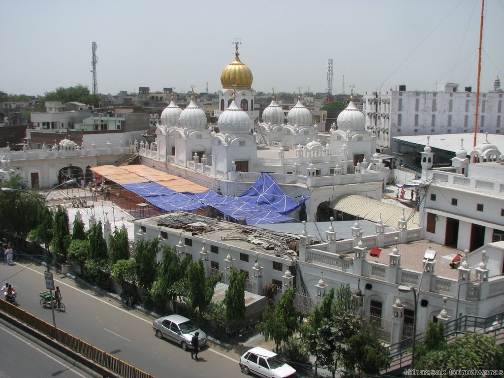 Gurudwara Baba Deep Singh Ji Shaheed , Amritsar - Baba Deep Singh Gurudwara Amritsar - HD Wallpaper 