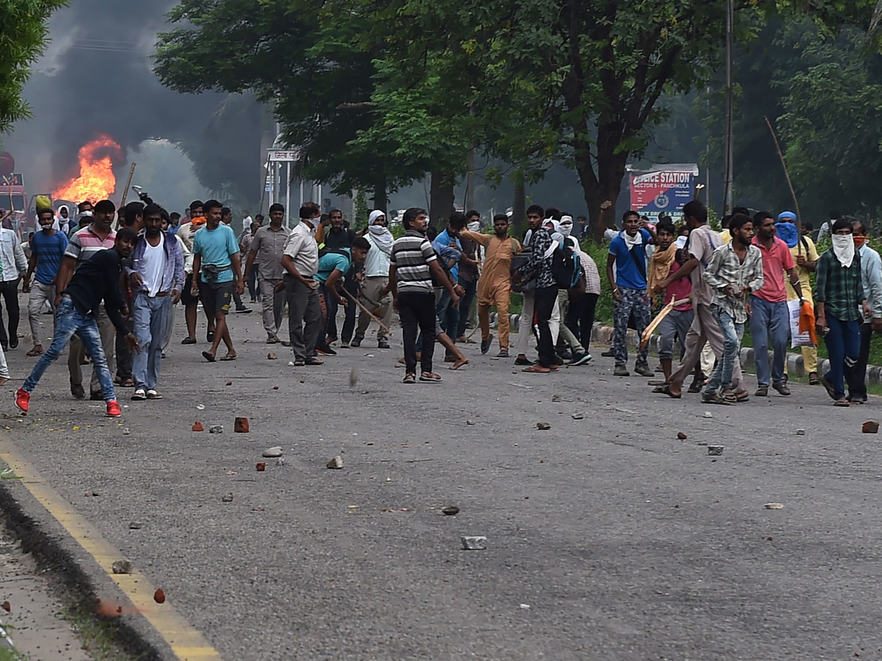 Ram Rahim Protest - HD Wallpaper 
