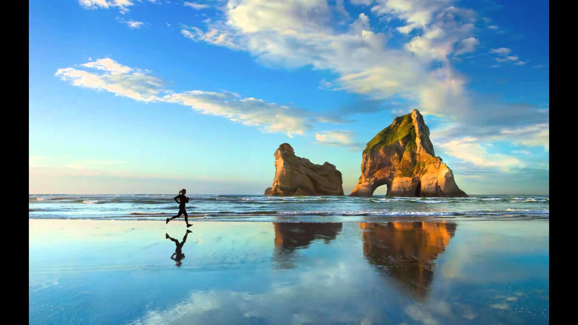 Where To Find Windows 10 Login Or Lock Screen Backgrounds/wallpapers