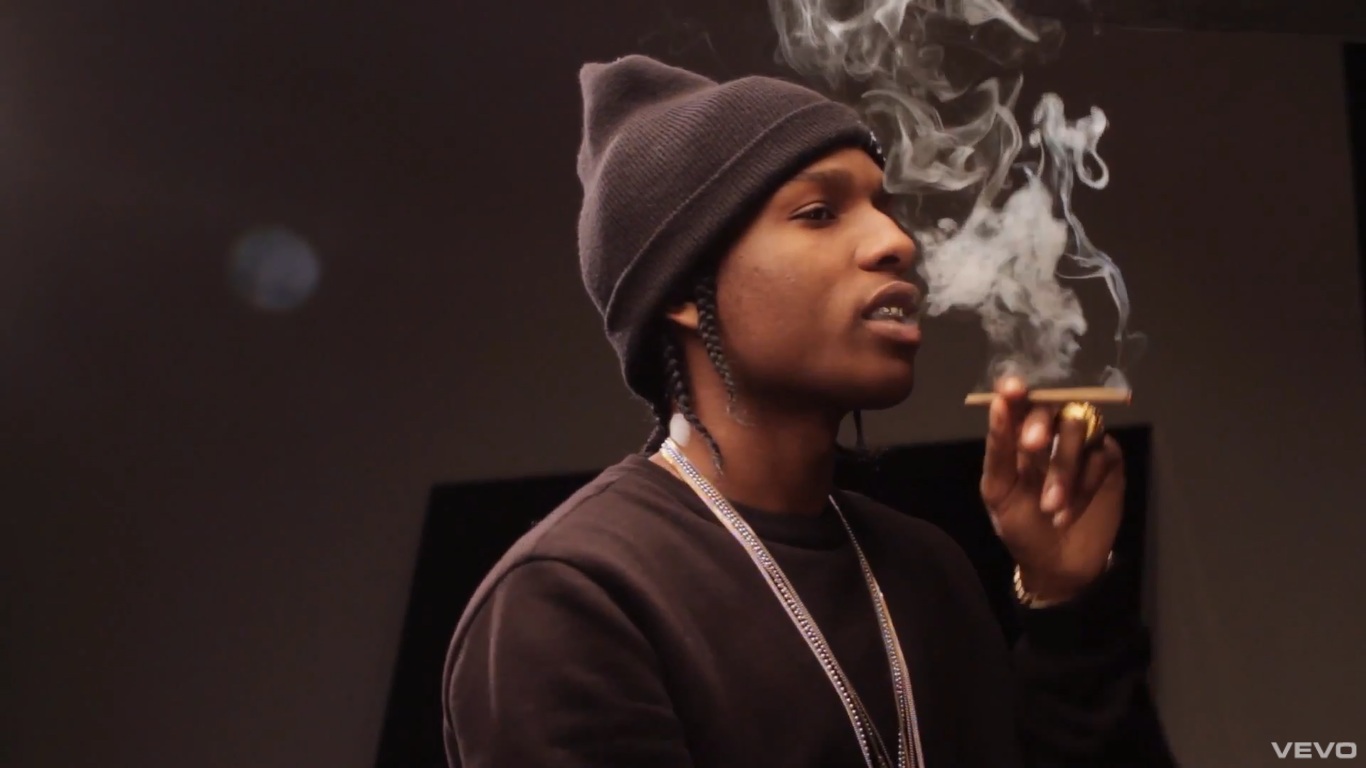 Asap Rocky Smoking Blunt - HD Wallpaper 