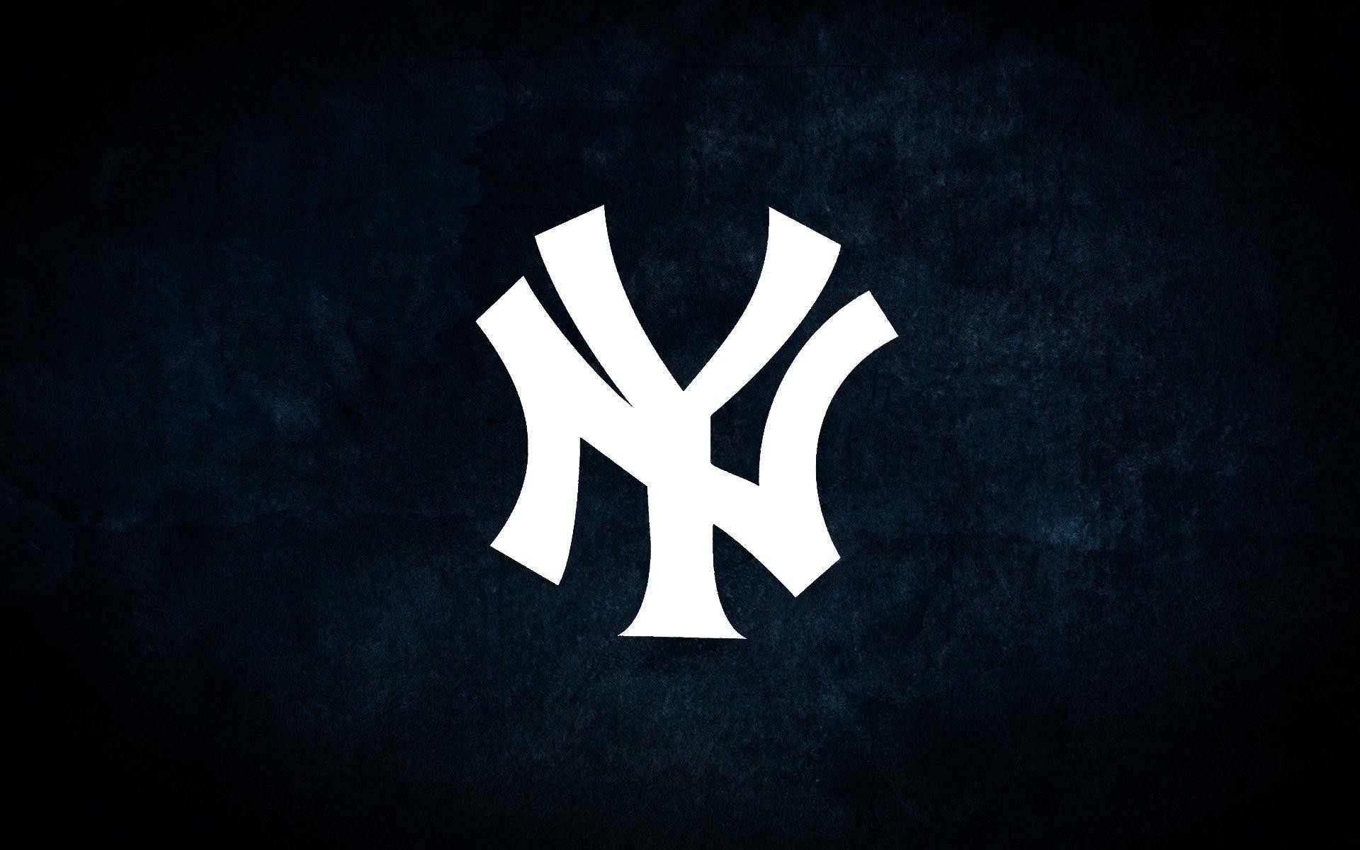 New York Yankees Logo On Blue Stained Background - Gary Sanchez T Shirt - HD Wallpaper 