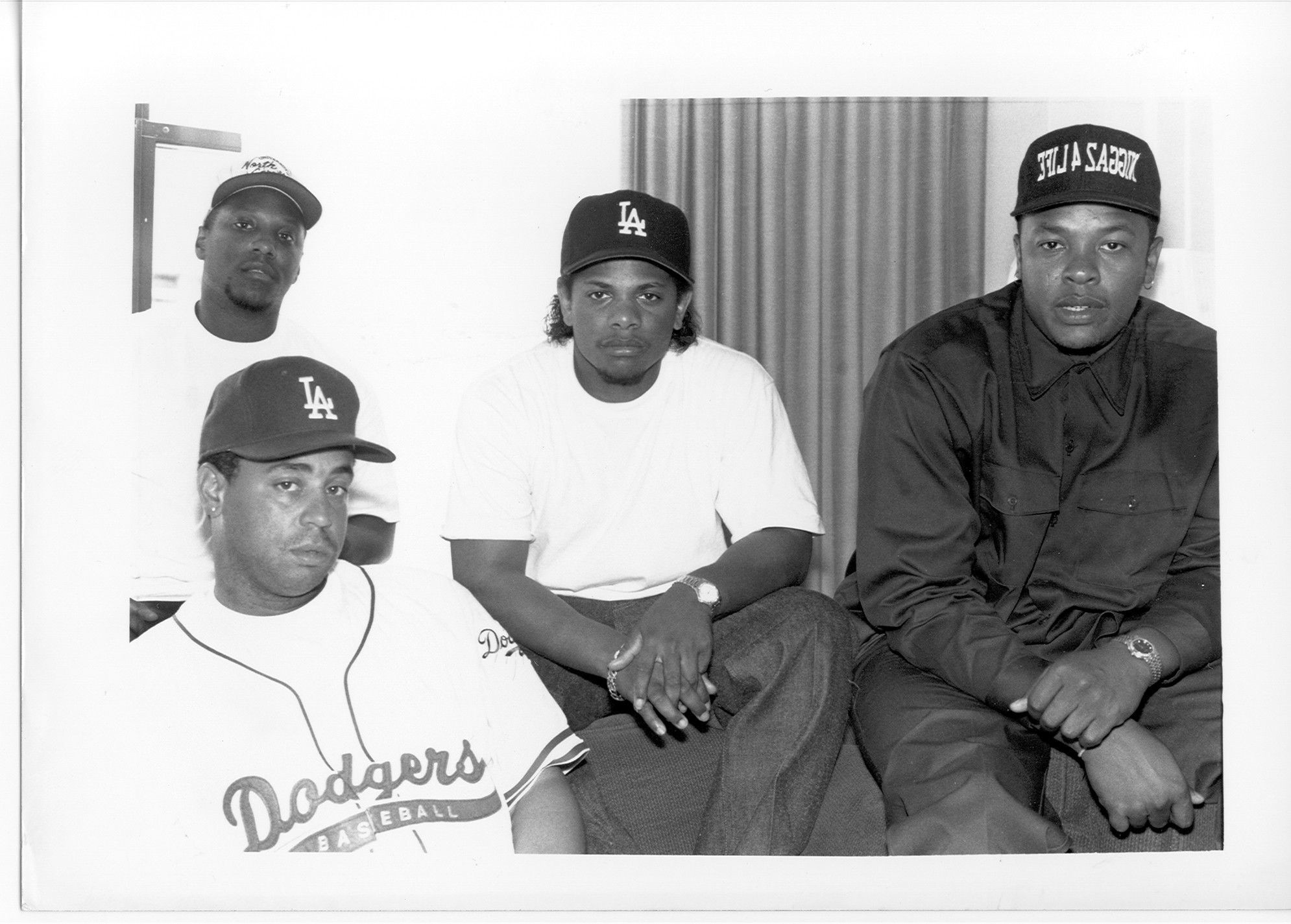 Nwa Wallpapers - Eazy E Dr Dre 1990 - HD Wallpaper 