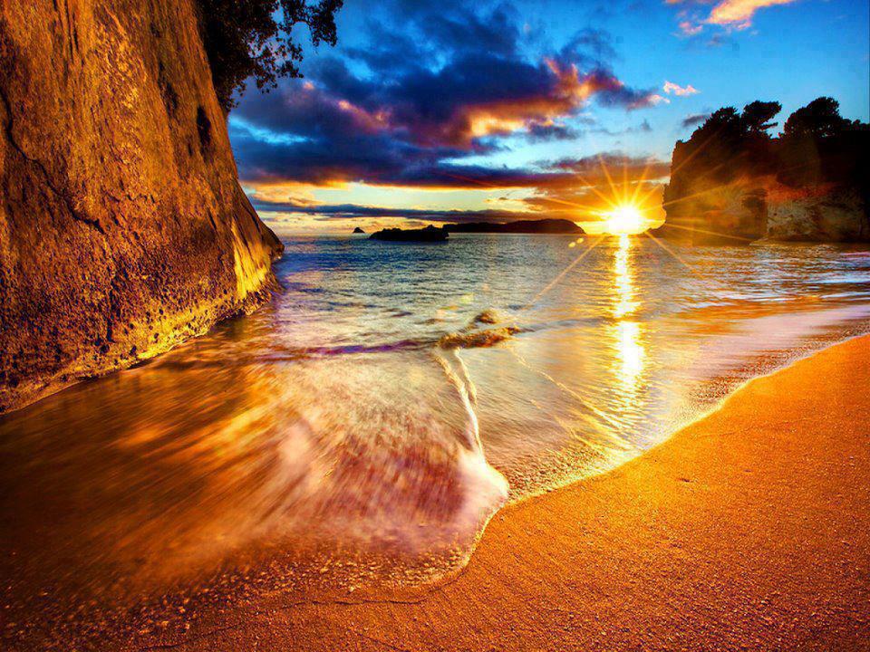 Sun Rising On Beach - HD Wallpaper 