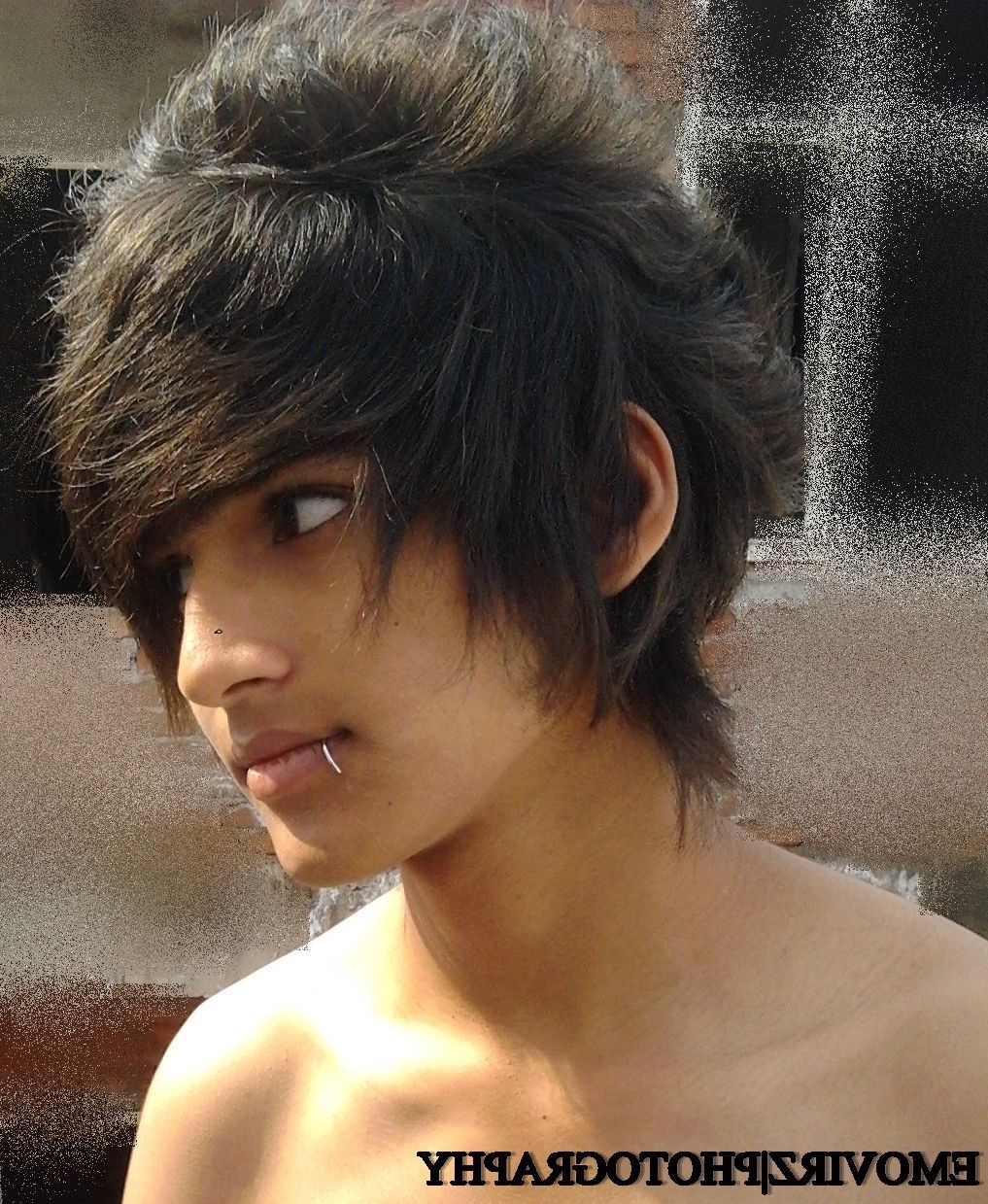 Emo Style Boys Wallpapers - Hairstyle Boy Photos Hd - HD Wallpaper 