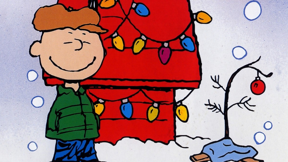 Charlie Brown Christmas Tree - HD Wallpaper 