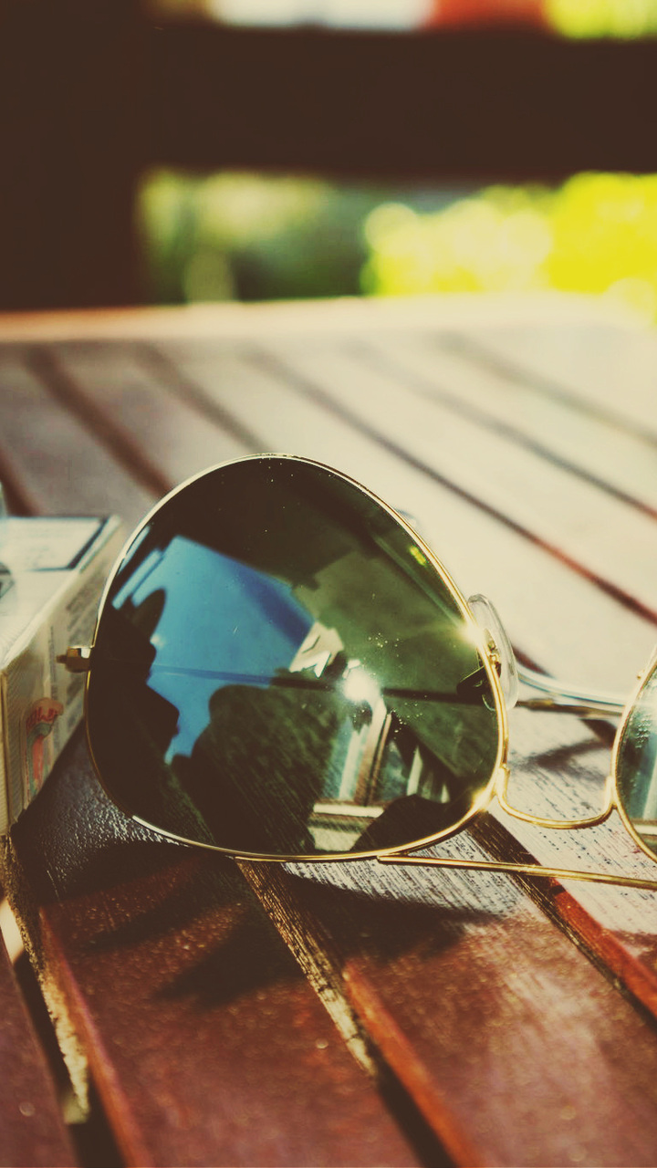 Ray Ban, Glasses, Zippo, Marlboro, Cigarette, Lighter - Cigarette Lighter Hd - HD Wallpaper 