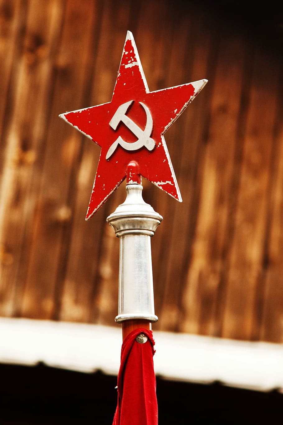 Red And White Flag Ussr, Communism, Communist, Hammer, - Soviet Christmas Tree Star - HD Wallpaper 
