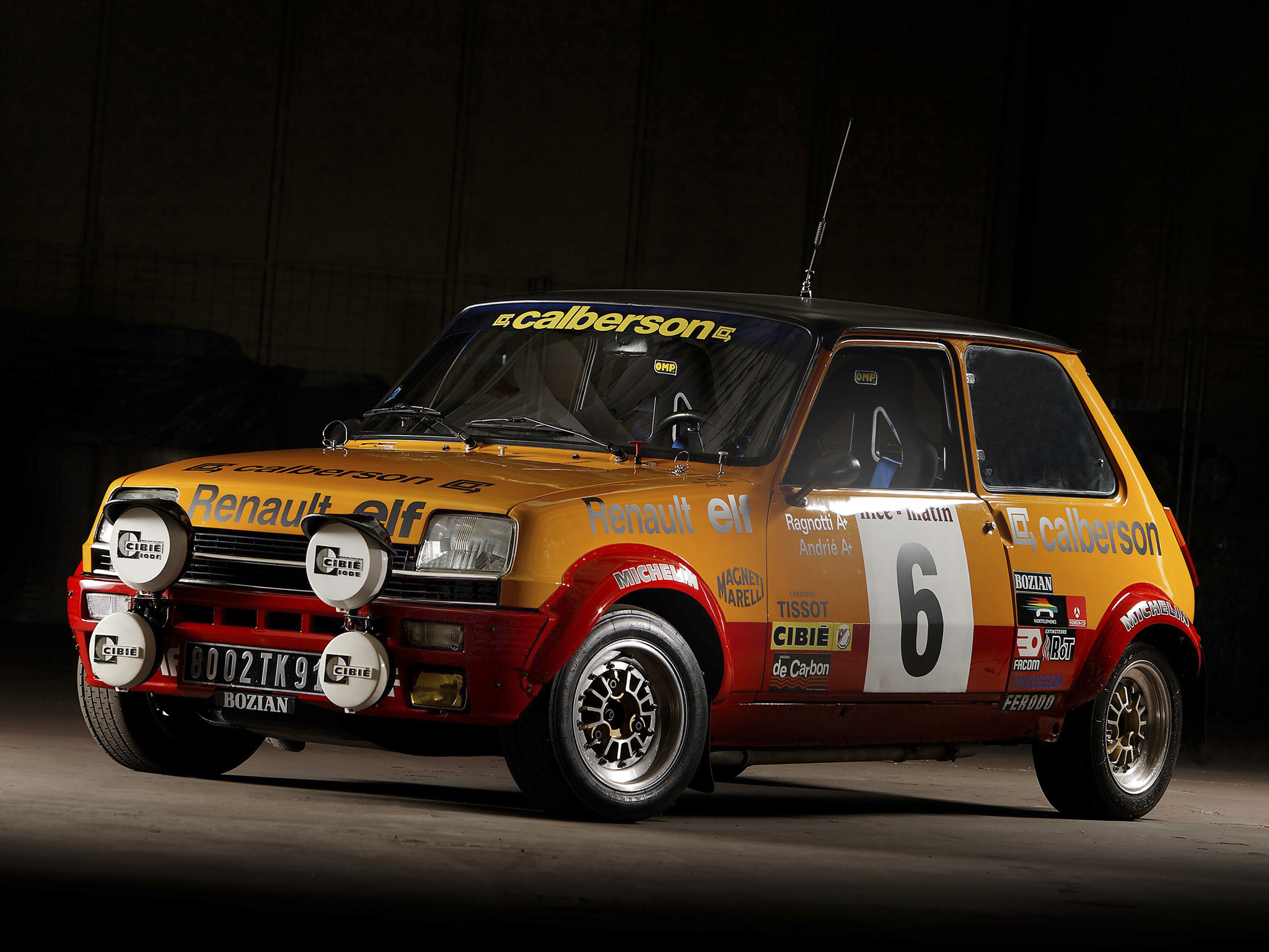 Renault 5 Alpine Rally Car - HD Wallpaper 
