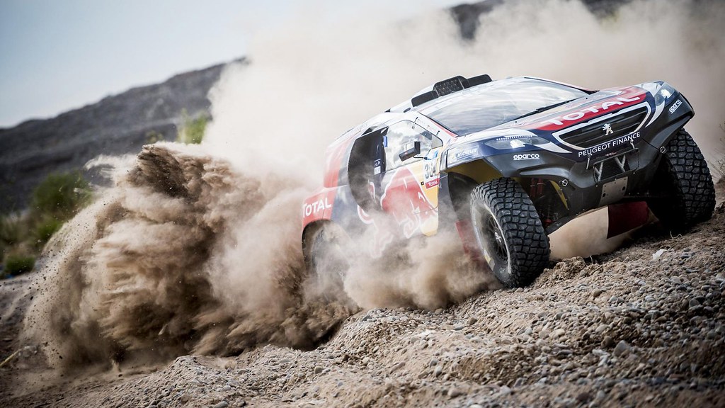 Carlos Sainz Dakar 2018 - HD Wallpaper 