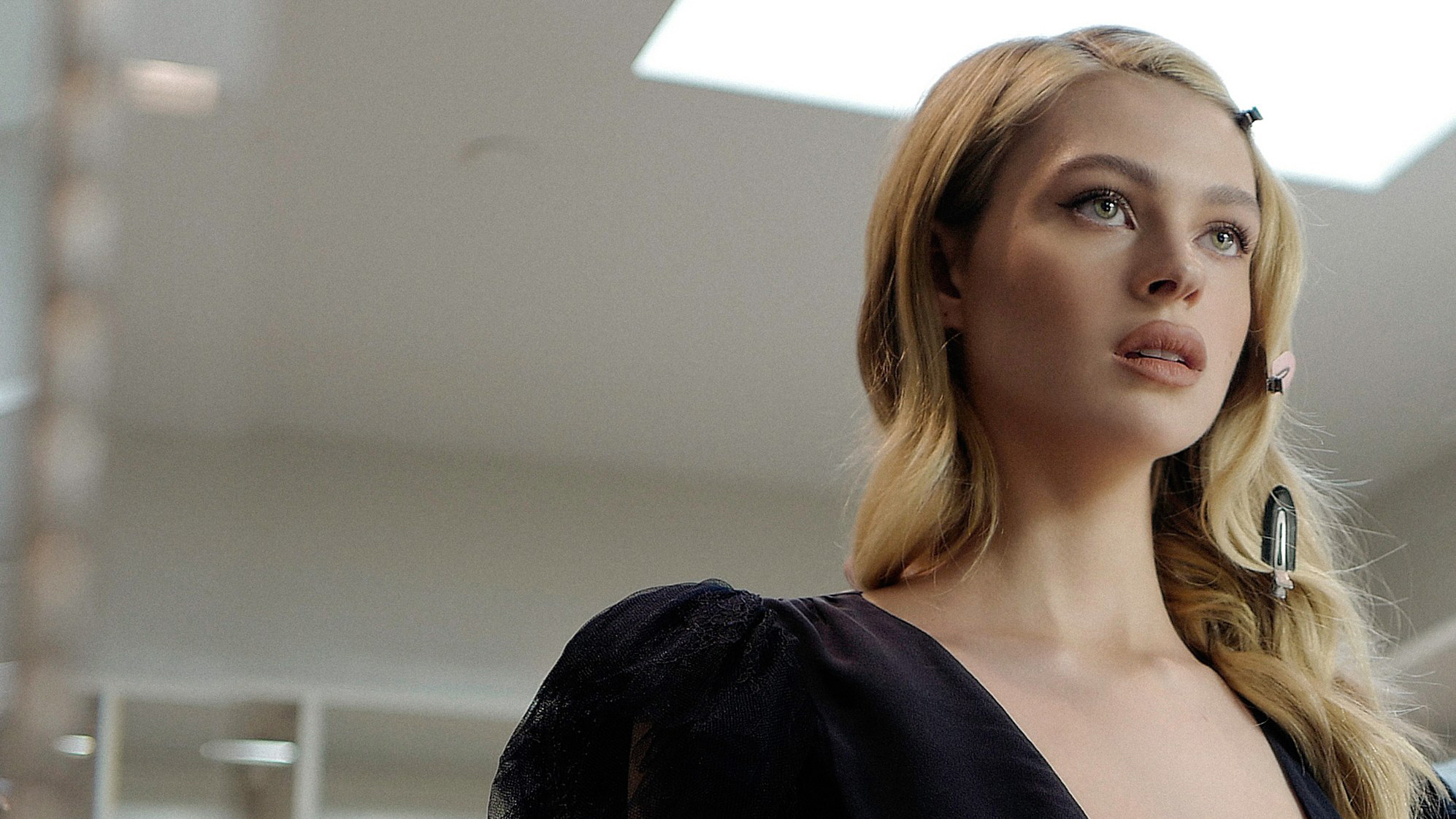 Nicola Peltz Photoshoot - HD Wallpaper 