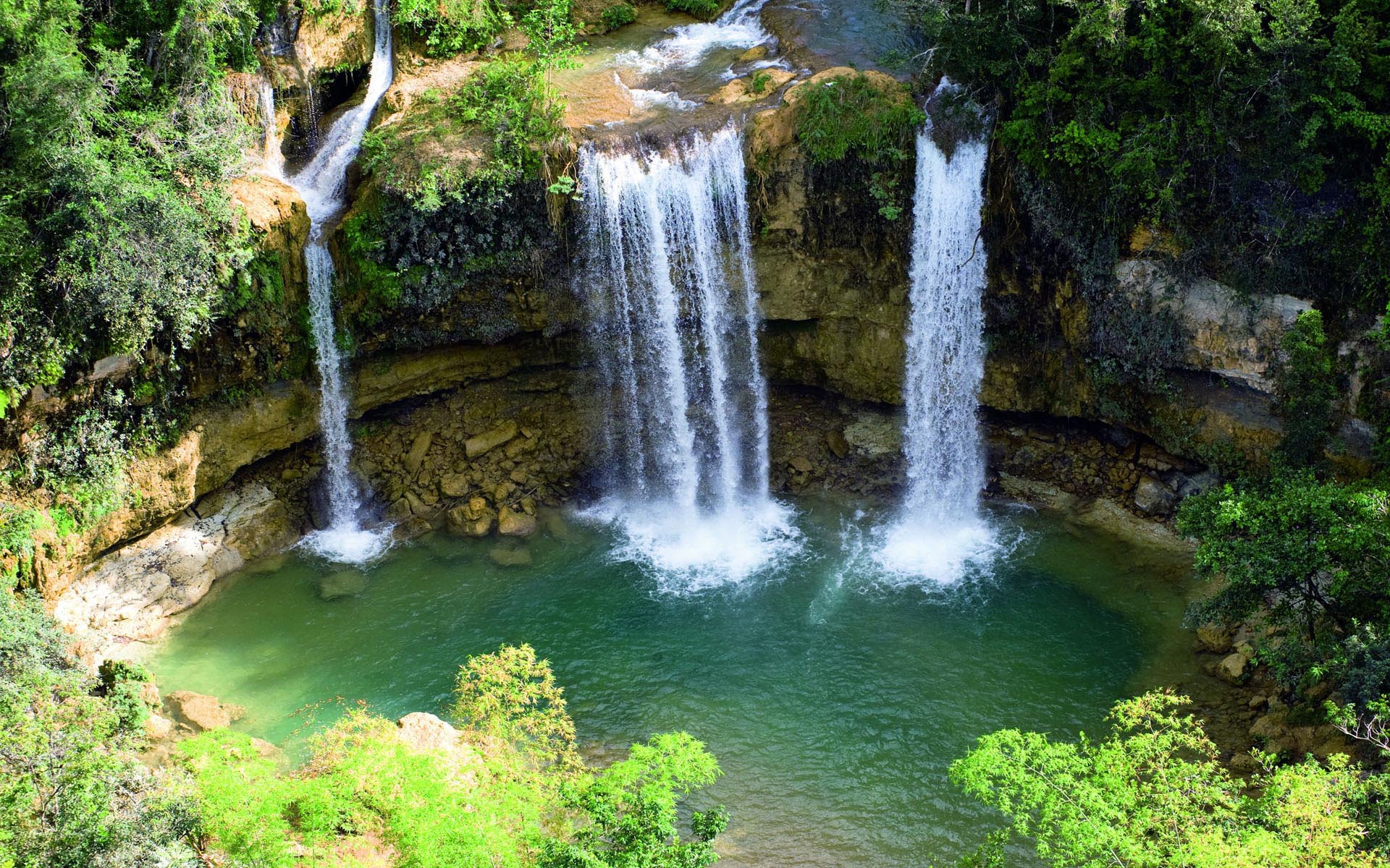 Beautiful Forest Waterfall Nature Wallpaper For Mobile - Salto Alto Republica Dominicana - HD Wallpaper 