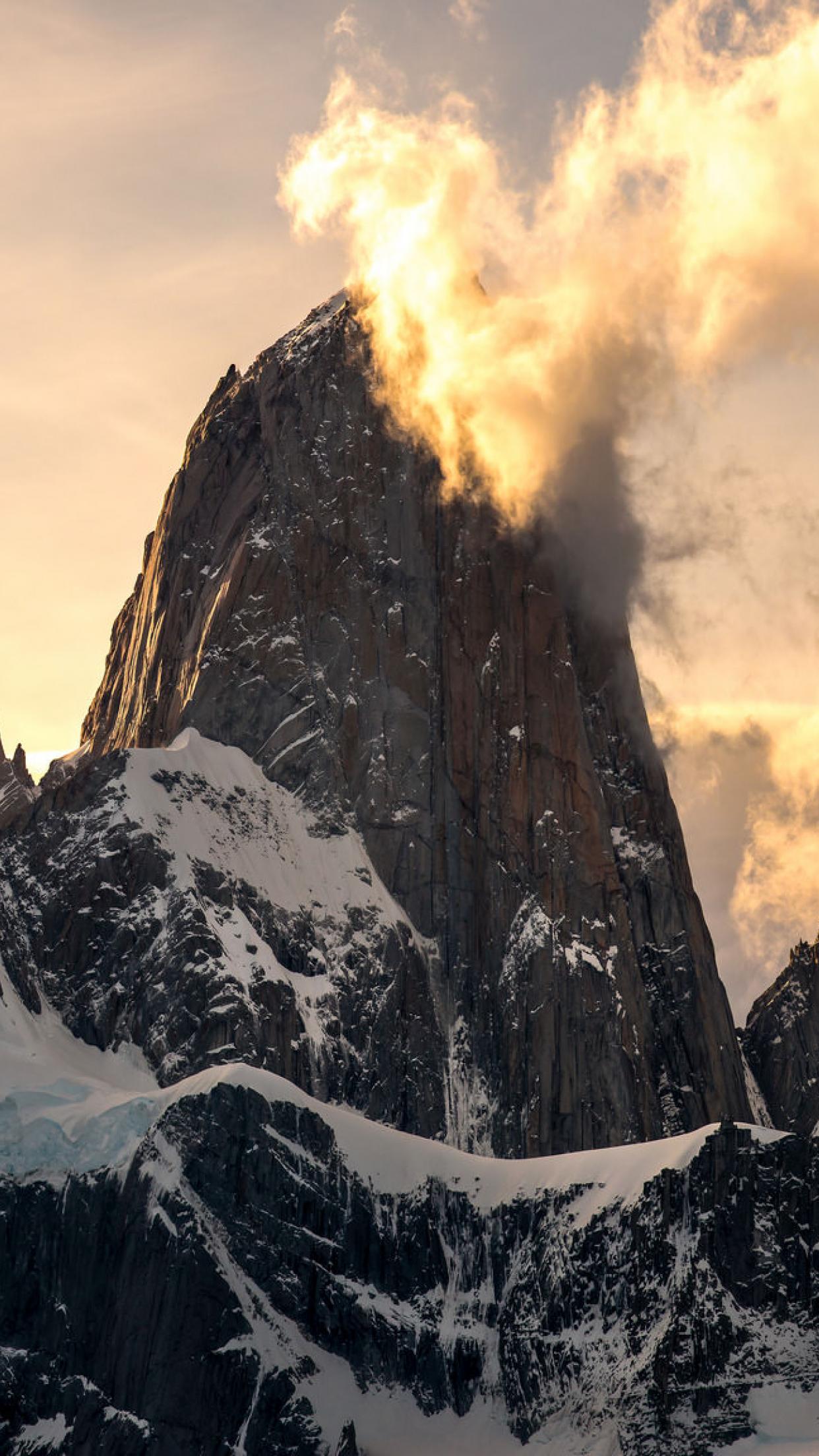 Monte Fitz Roy - HD Wallpaper 