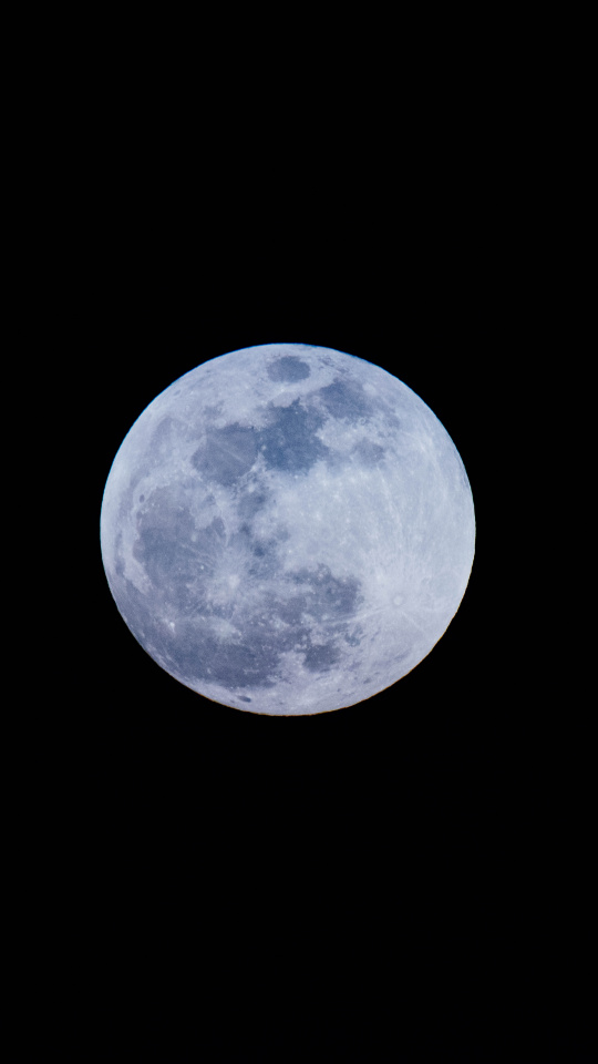 4k Moon - HD Wallpaper 