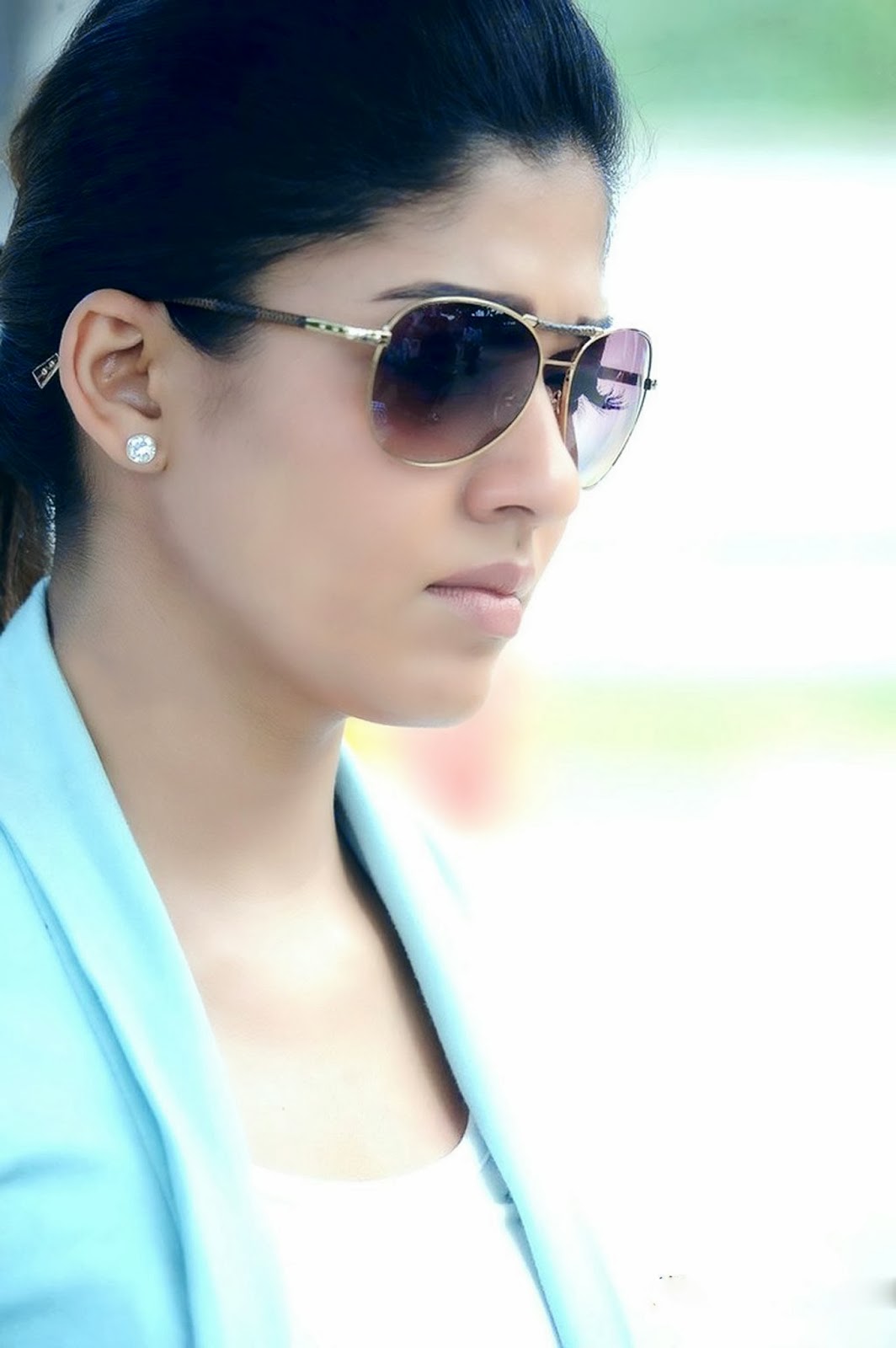 Nayanthara Images Gethu - HD Wallpaper 