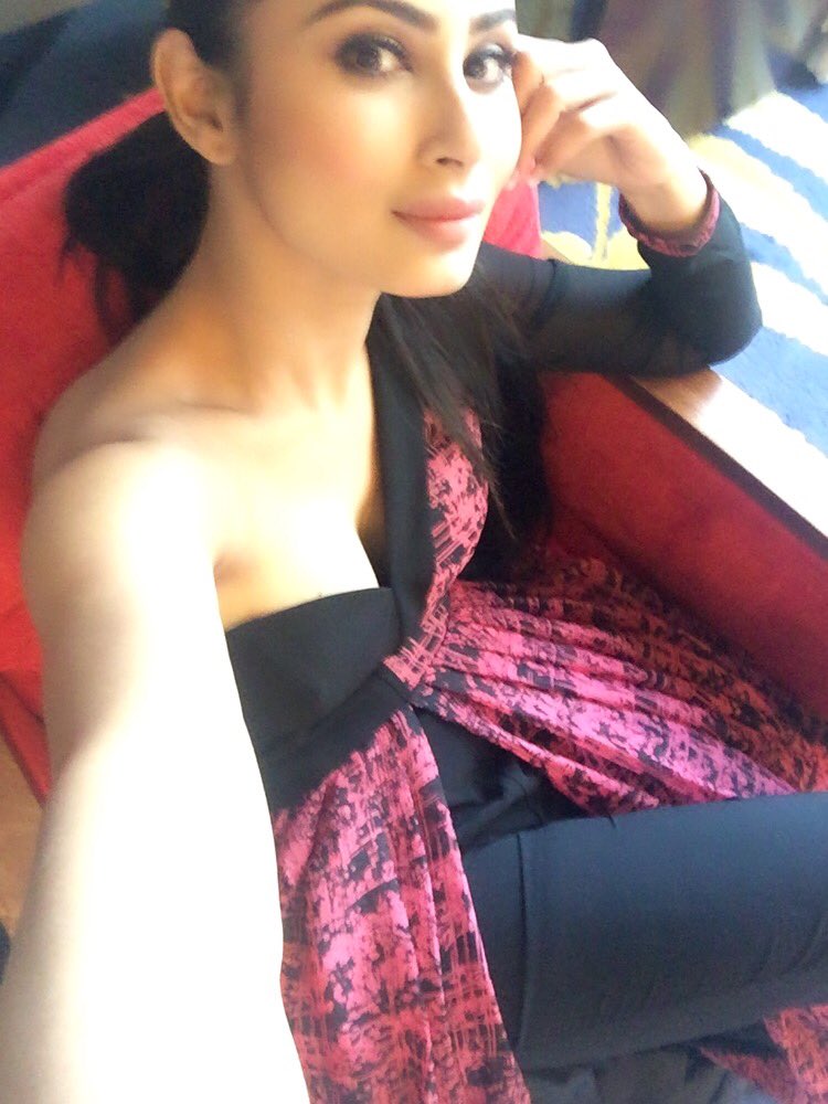 Most Stylish Actress In India - HD Wallpaper 