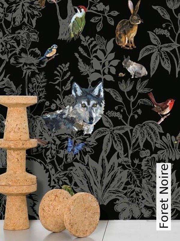 Black Wallpaper Woodland Animals - HD Wallpaper 