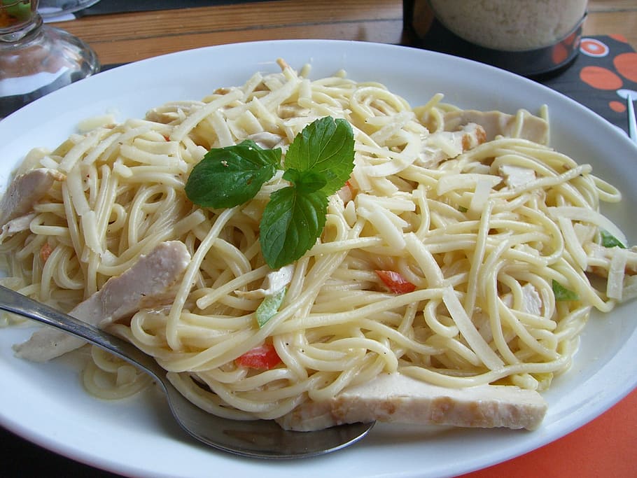 Food, Tasty, Italian, Pasta, Spaghetti, Chicken, Creamy, - Carbonara Asian - HD Wallpaper 