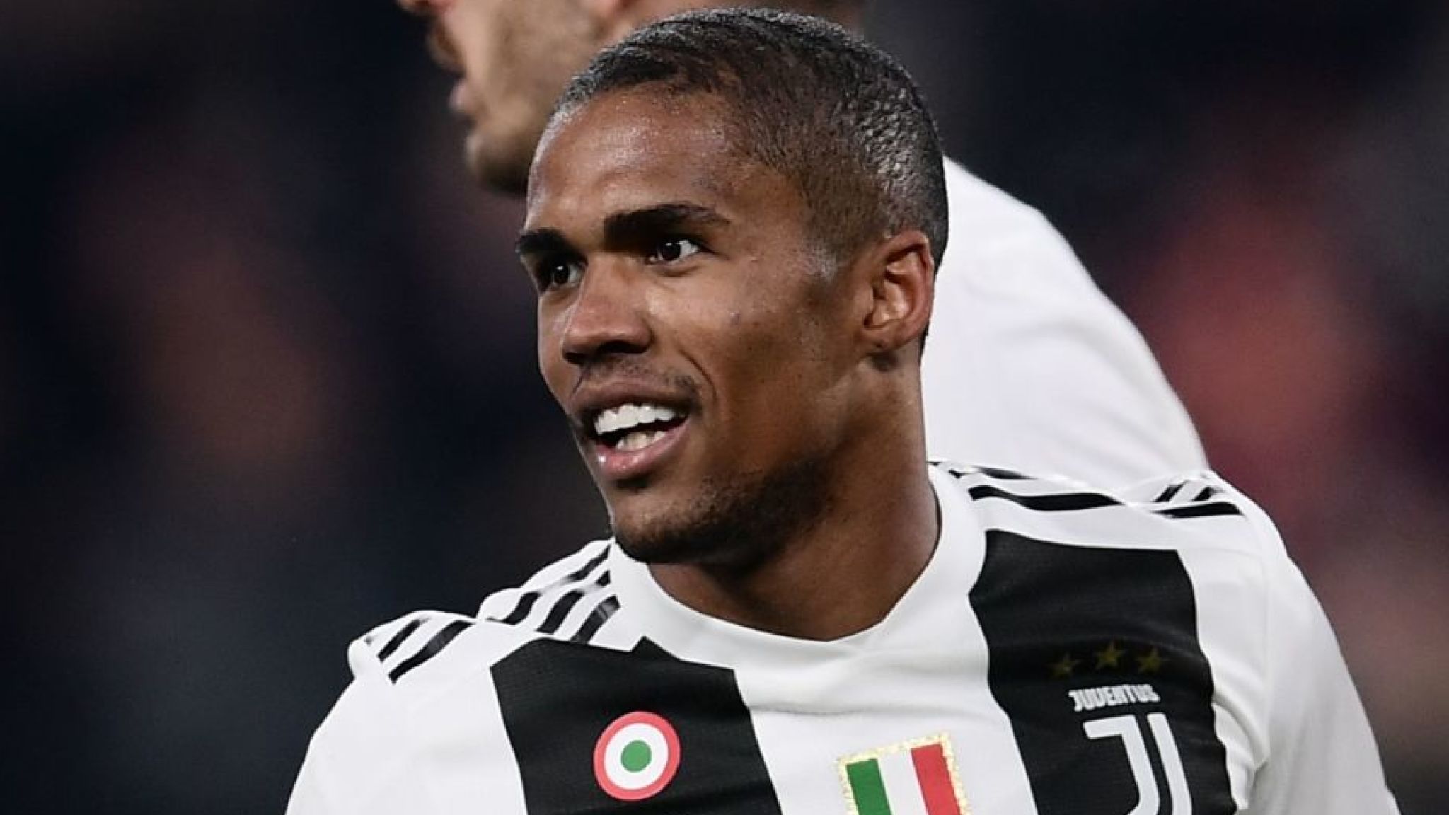 Douglas Costa Is Being Linked With Manchester United - Man Utd Transfer News Sky Sports - HD Wallpaper 