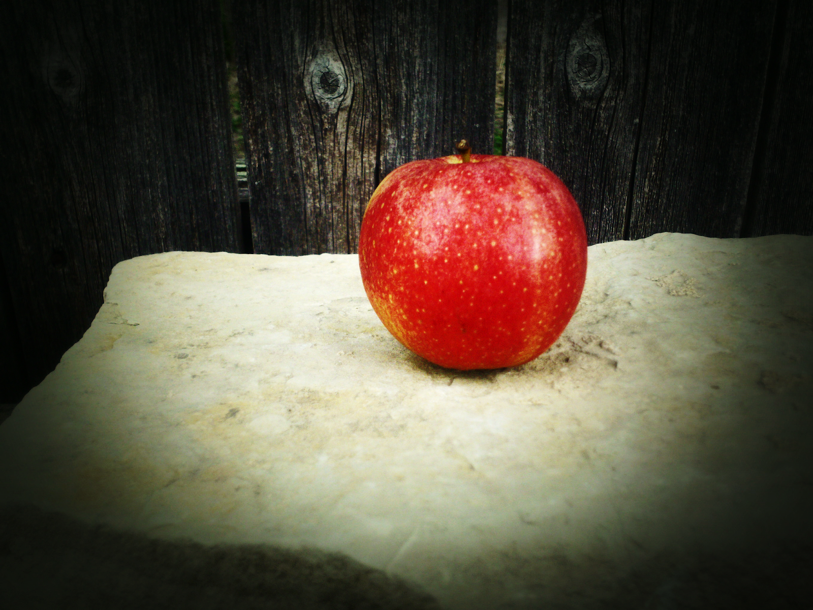 Mcintosh - HD Wallpaper 