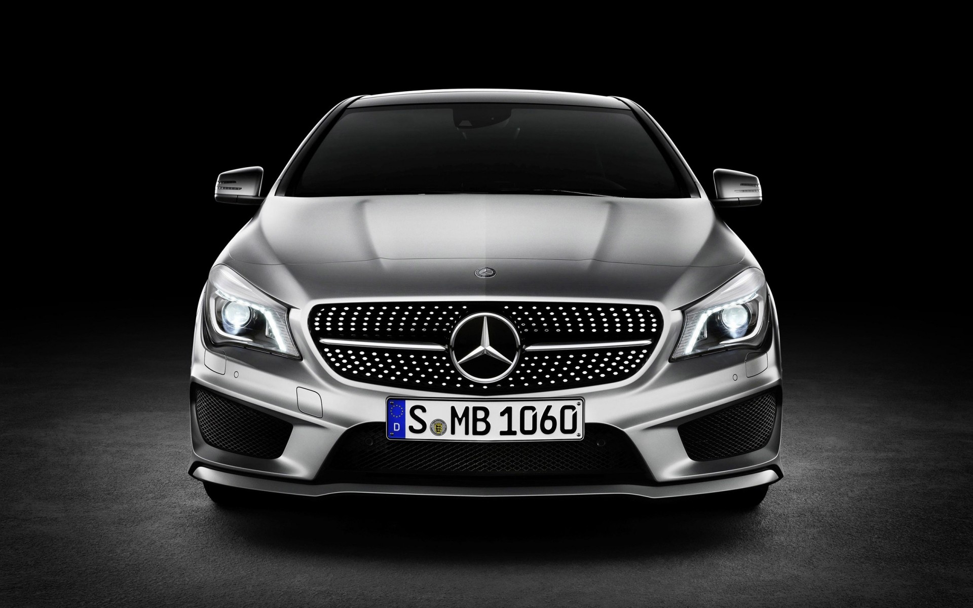 Mercedes-benz Car Vehicle Automotive Wheel Fast Drive - Mercedes Cla 360 View - HD Wallpaper 