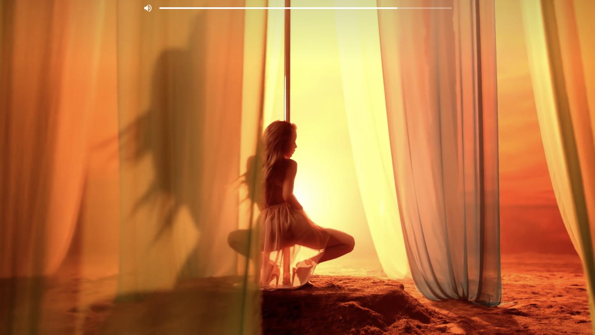 Mamamoo Egotistic Solar Gif - HD Wallpaper 