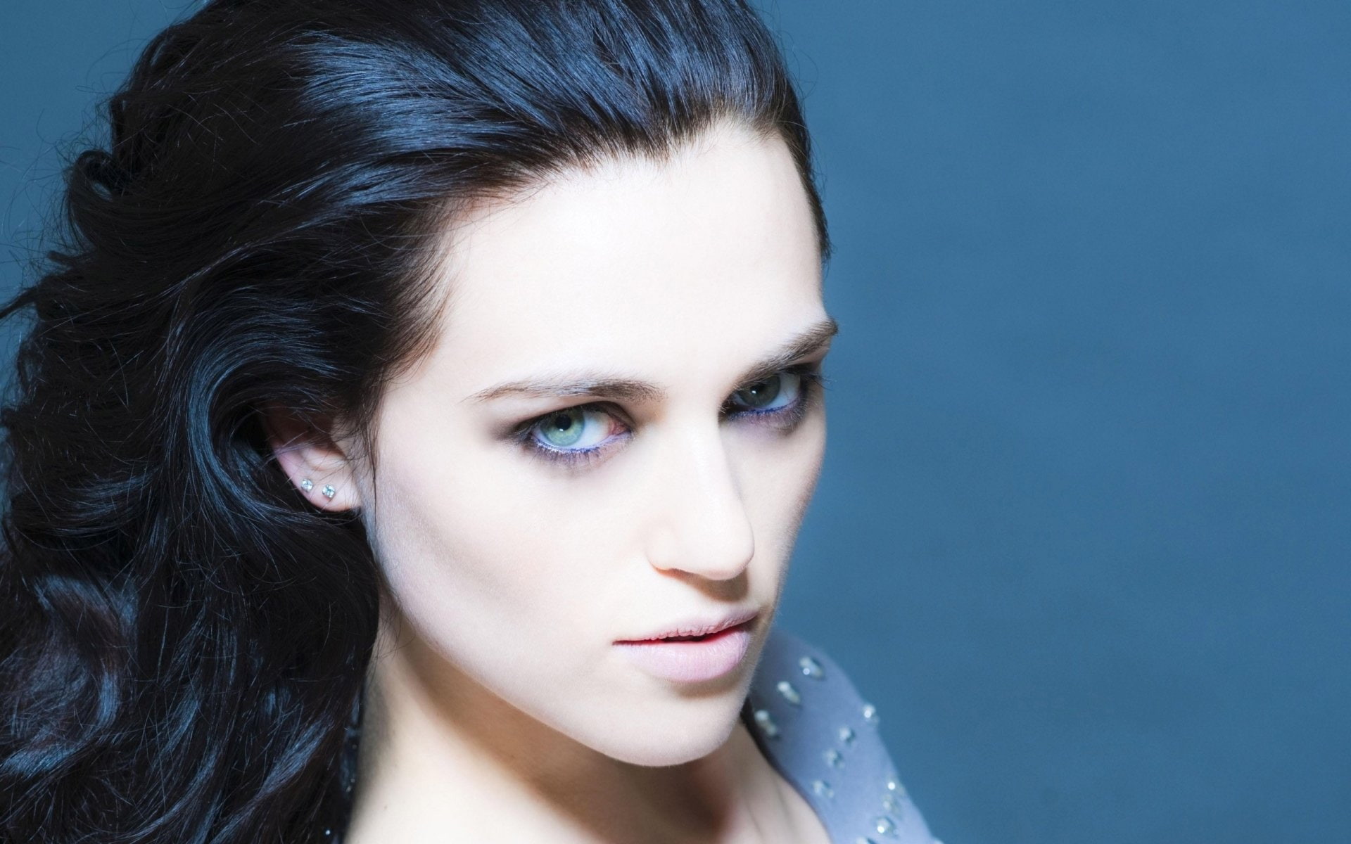 Katie Mcgrath Blue Eyes - HD Wallpaper 