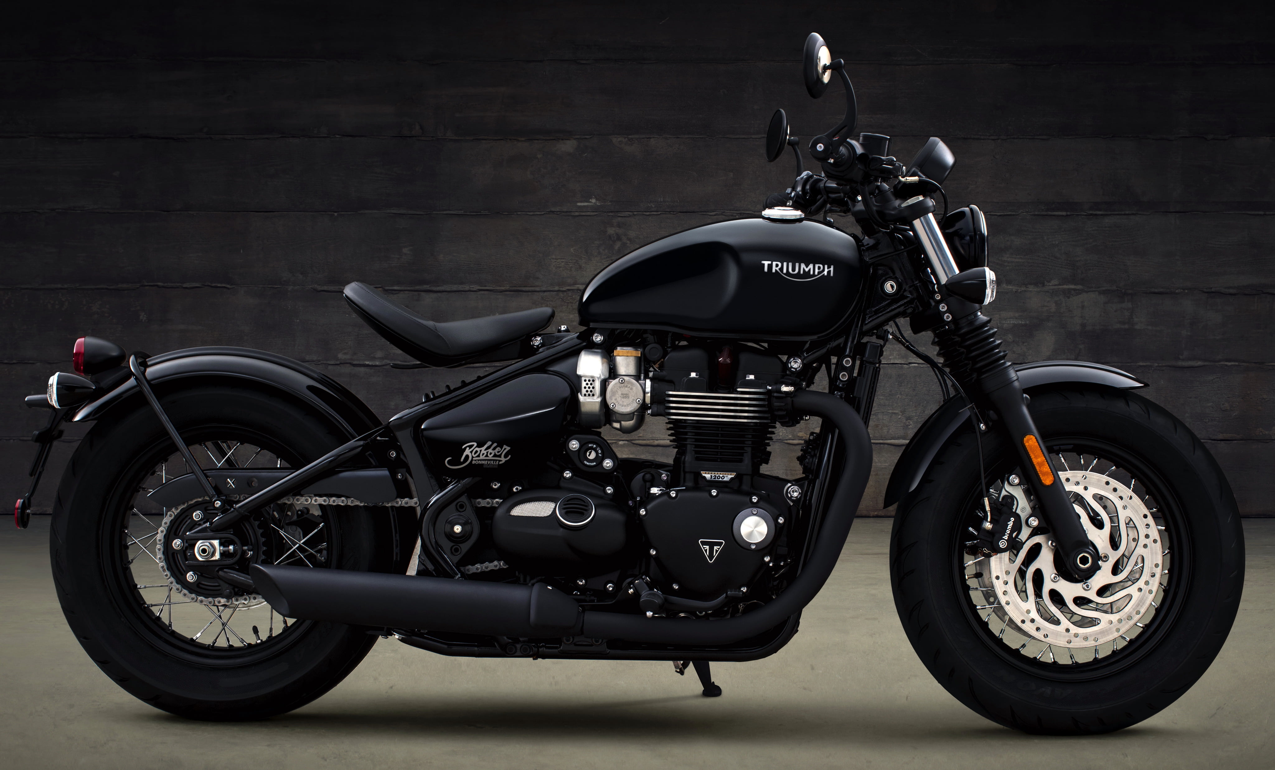 New Triumph Black Bobber - HD Wallpaper 