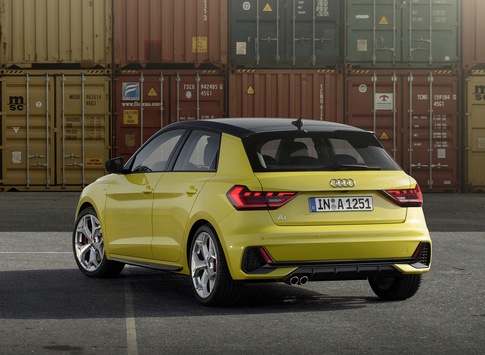 2019 Audi A1 Sportback Rear Three-quarter Wallpapers - Audi A1 สี - HD Wallpaper 