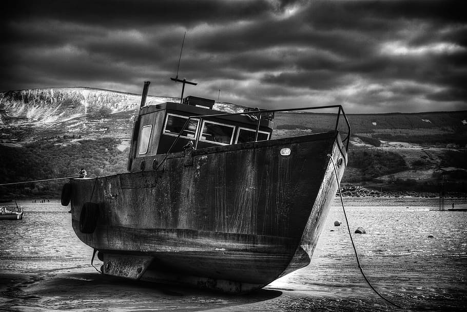 Boat, Ship, Wales, Welsh, Beach, Sea, Barmouth, Barmouth - Nave Bianco E Nero - HD Wallpaper 