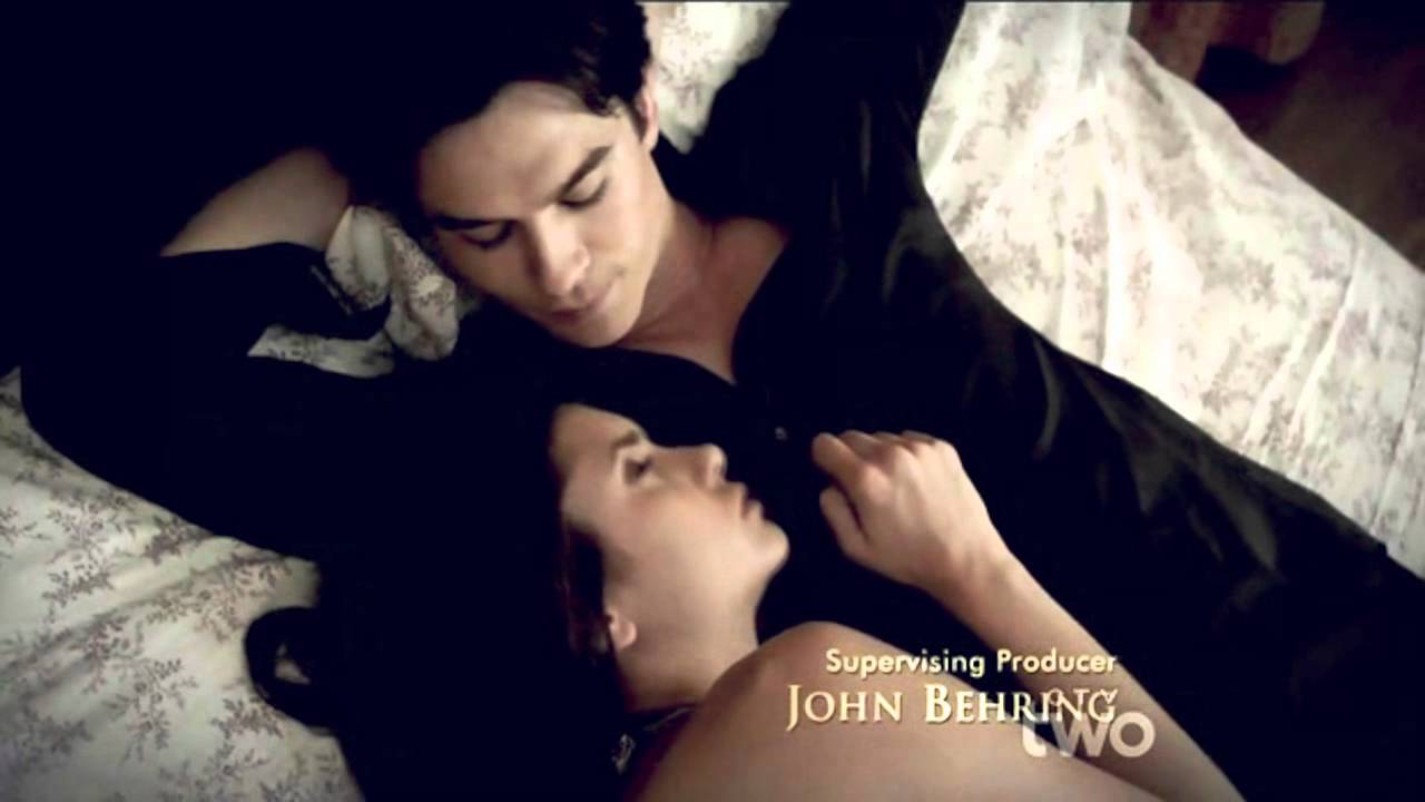 Damon And Elena Sleeping - HD Wallpaper 