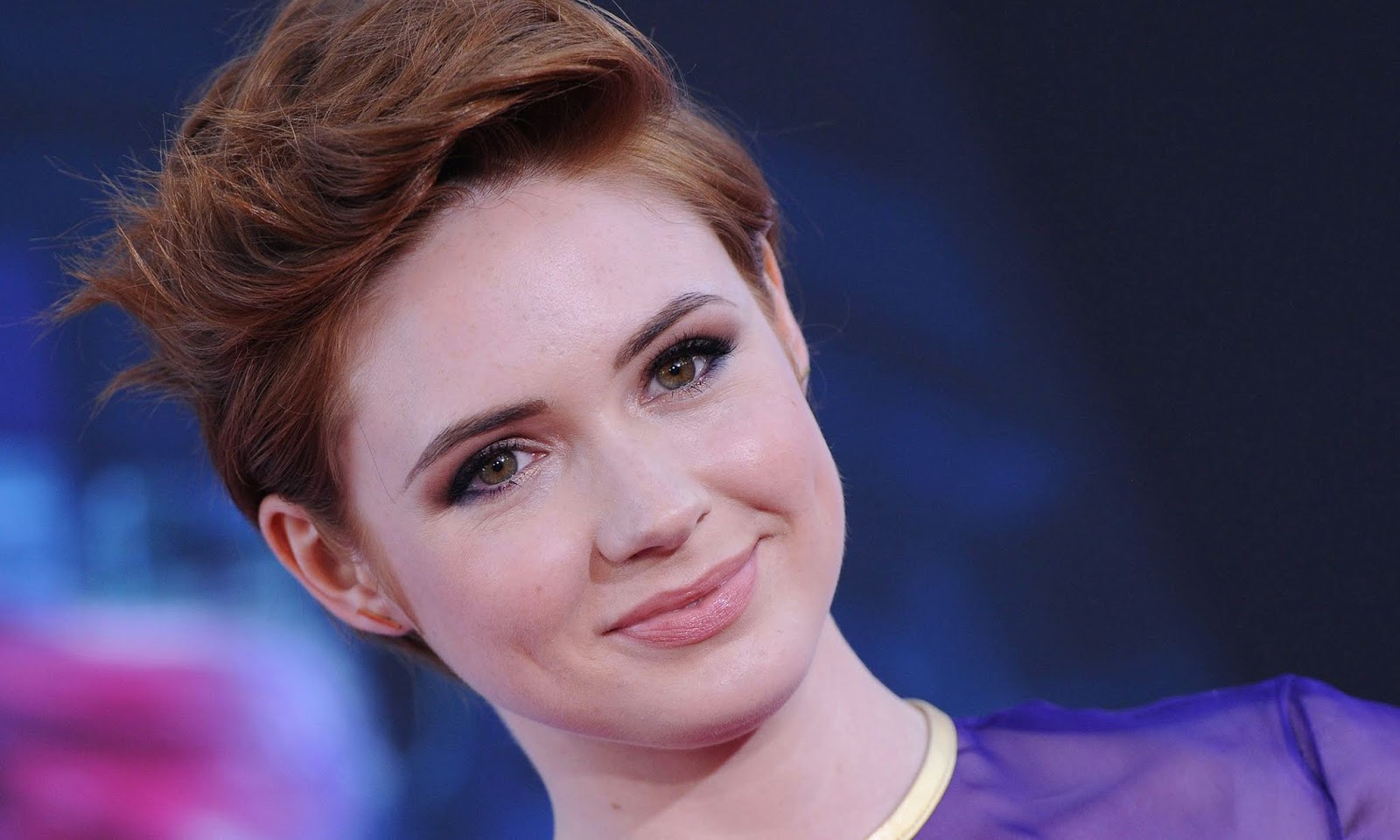 Karen Gillan Jumanji Hot - HD Wallpaper 