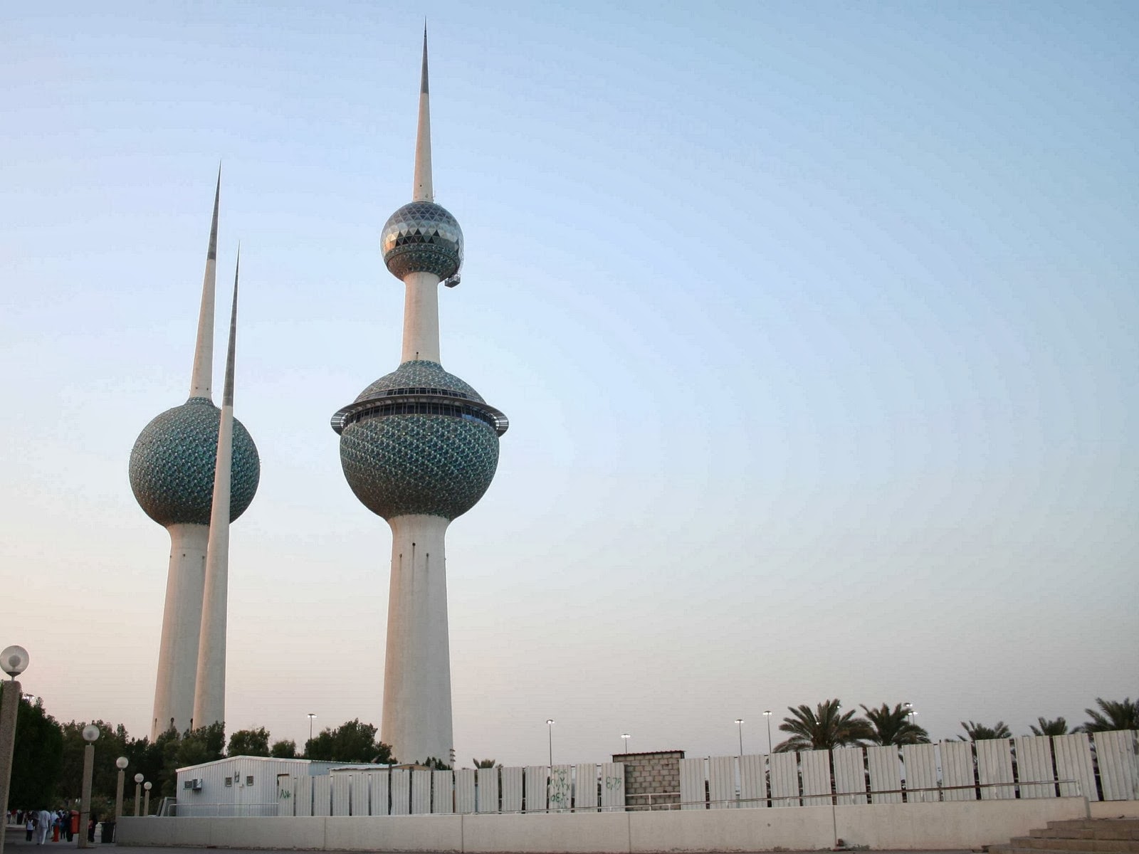 Kuwait Towers - HD Wallpaper 
