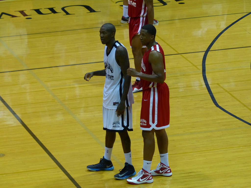 Basketball Moves - HD Wallpaper 