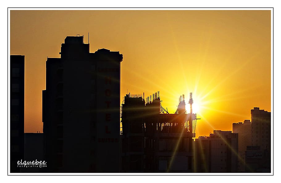Kuwait, Sunset, Architecture, Salmiyah, Skyline, City, - Kuwait - HD Wallpaper 