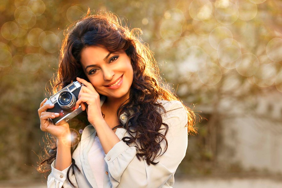 Juhi Chawla Latest Photoshoots - Juhi Chawla Film Darr - HD Wallpaper 