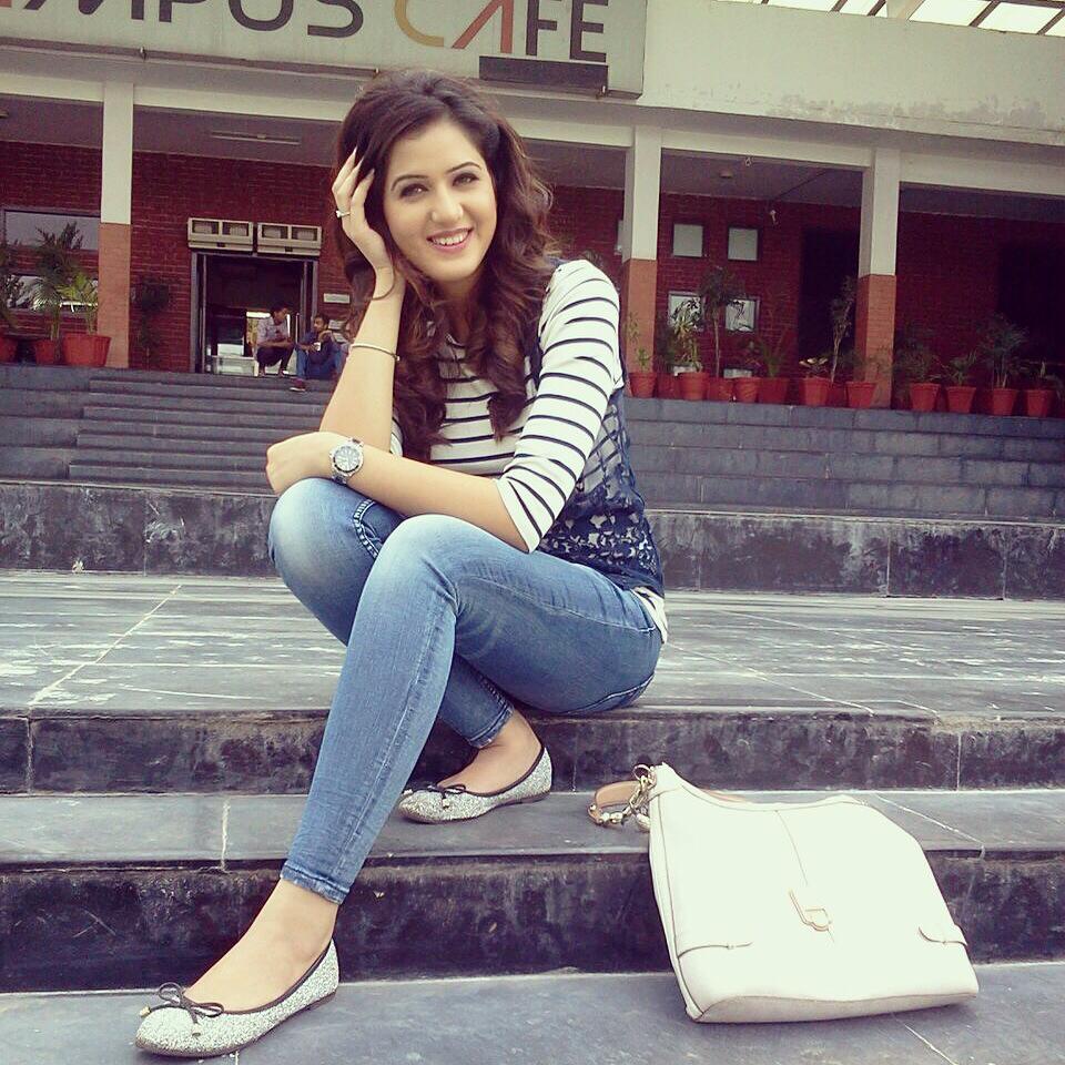 10255493 591229147670129 4531261991059640251 N - Isha Rikhi Hot Hd - HD Wallpaper 