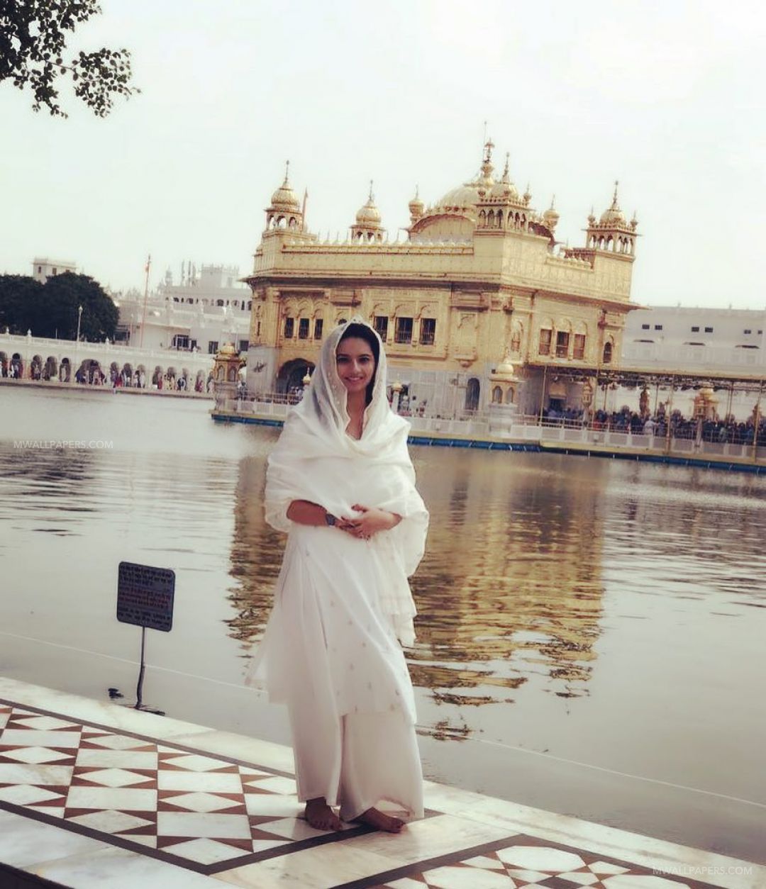 Isha Chawla Hd Wallpapers (1080p, 4k) (41563) - Vacation - HD Wallpaper 